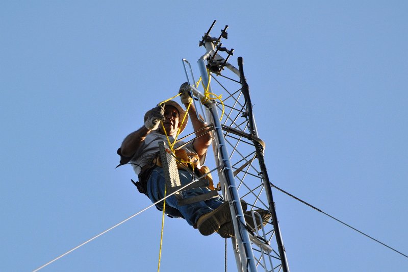 K4NBC Attaching a Stand 02.jpg